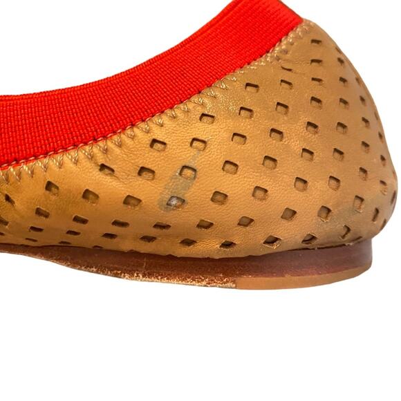 Tory Burch Size 6.5 Caroline tan flats with red elastic trim and golden logo - Picture 14 of 16